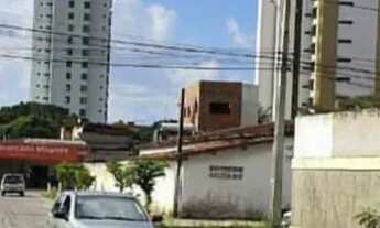 Imagem 2: Casa confortavel com 150m² com 4 quartos; 2 suítes; localização 1ª qualidade