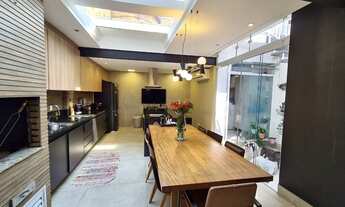 Imagem 3: Casa de vila à venda possui 200 metros quadrados com 2 quartos em Vila Olímpia - São Paulo