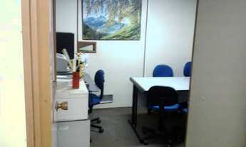 Imagem 6: Sala individual com internet, ar condicionado incluídos no aluguel - Centro - Rio