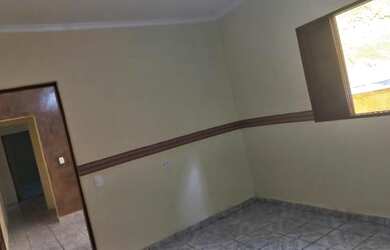 Imagem 4: Casa térrea com 2 dormitórios ao lado do parque Nascente do Rio Colônia