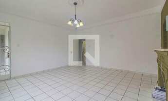 Imagem 2: Casa para Aluguel - Mercês, 4 Quartos, 200 m2