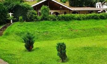 Imagem 7: Casa em Campos do Jordão com 3 dormitórios, área gourmet completa em condição imperdível