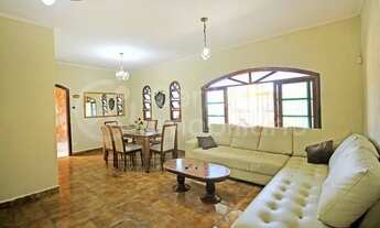 Imagem 4: CASA à venda com piscina e 3 quartos em Peruíbe, no bairro Jardim Três Marias