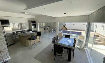 Imagem 3: Sobrado 100% reformado da cabeça (Telhado) ao pé (Piso) em um dos TOP 5 Condomínios