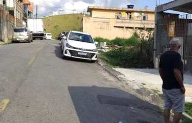 Imagem 3: Lote/Terreno para venda com 200 metros quadrados em Parque Imperial - Barueri - SP