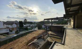 Imagem 2: Mansão Nova - Alphaville 2 1.170m2 construção - 5 suítes - Esquina Luxuosa e Moderna - E