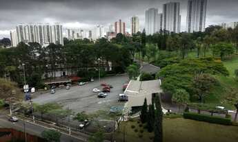 Imagem 5: Um jazigo, situado em cemitério de Congonhas, na cidade de São Paulo/SP