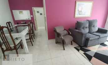 Imagem 2: Enseada - 2 dormitórios com 2 banheiros (sendo uma suíte) e 1 vaga (para até 2 carros