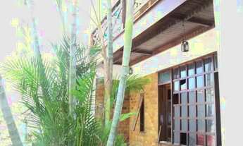 Imagem 3: Casa Duplex para venda com 200 m2 com 4 quartos em Vargem Pequena