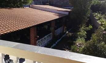 Imagem 2: Sobrado para venda possui 426 metros quadrados com 4 quartos