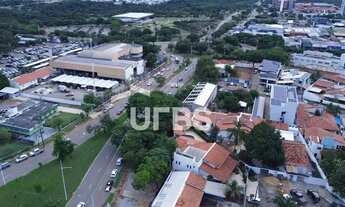 Imagem 2: Casa em lote lindeiro na 204 sul