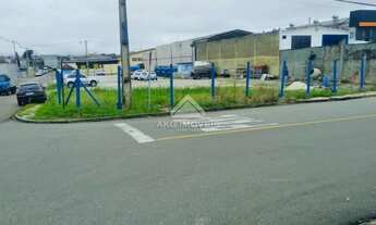 Imagem 6: AKG IMÓVEIS VENDE DE ESQUINA EM TERRENO EM PINHAIS