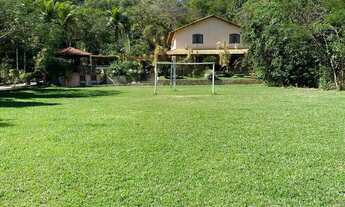 Imagem: Sitío para venda tem 80.000 m2 com 5 quartos