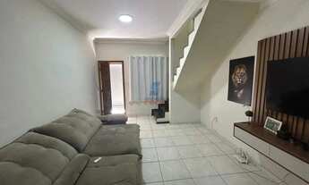 Imagem: Casa Geminada à venda, 2 quartos, 1 vaga