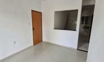 Imagem: Apartamento tipo casa com 2 quartos sendo