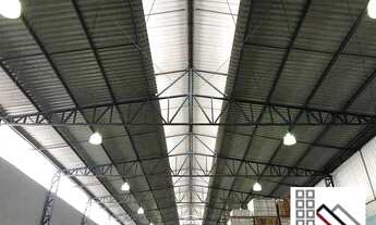 Imagem 7: ALUGA GALPÃO (750m²), 3 BANHEIROS, 3 VAGAS. OPORTUNIDADE DE ALUGUEL DE GALPÃO NA REGIÃO CE