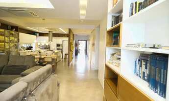 Imagem 6: Sobrado para venda possui 484 metros quadrados com 5 quartos em Ponta Grossa - Porto Alegr