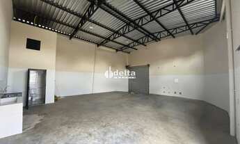 Imagem: Galpão comercial disponível para locação