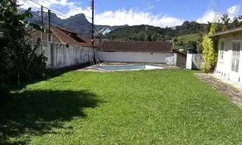 Imagem 7: Casa à venda com 1050,00m² e 4 quartos sendo 3 suítes, em Valparaíso, Petrópolis - RJ