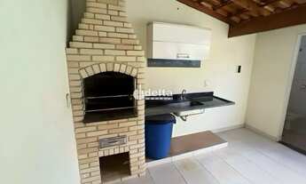 Imagem 15: Casa residencial com 3 quartos sendo 1 suíte disponível para locação no bairro Granada em