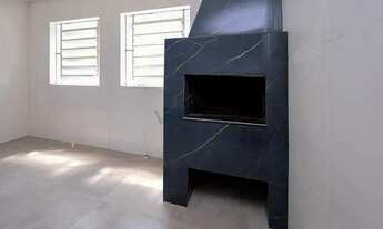 Imagem 7: Casa com 4 quartos, sendo 1 suíte, 3 banheiros, garagem para 03 carros, piscina - Bairro L