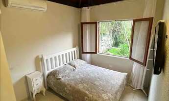 Imagem 2: Sobrado para venda possui 97 metros quadrados com 2 quartos em Boiçucanga - São Sebastião