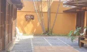 Imagem 2: Casa para venda em Lapa com 4 quartos, sendo 3 suítes , 400m²