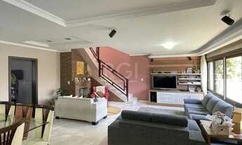 Imagem 3: Casa para Venda - 240m², 4 dormitórios, sendo 2 suites, 3 vagas - Centro