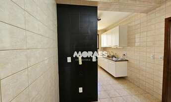 Imagem 4: Apartamento com armários, 3 quartos e 2 vagas para alugar, 138 m² por R$ 2.700/mês - Edifí