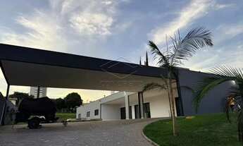 Imagem: RESIDENCIAL SHANGRILÁ - LINDA CASA 350M²