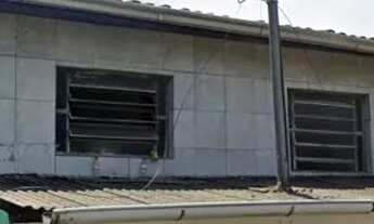 Imagem: Vendo ou troco casa do primeiro andar