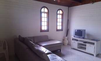 Imagem 5: CASA A VENDA NA RIVIERA! POSSUI UMA CASA COM PISCINA E CHURRASQUEIRA