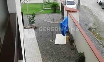 Imagem 6: Sobrado com amplo quintal