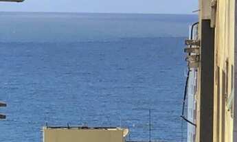 Imagem 2: Apt 3/4 Costa Azul amplo.158m2.Dependencia!R$330.000.Rua M. Gaspar Sadock!