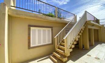 Imagem 7: Belíssimo imóvel com piscina à 150m da praia