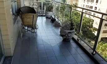 Imagem 4: Apartamento para venda tem 261 metros quadrados com 3 quartos