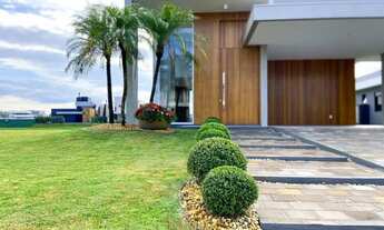 Imagem 4: Casa com 4 suites e vista para o lago em condominio