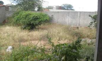 Imagem 2: Casa com terreno de 200m2