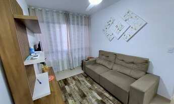 Imagem 2: Apartamento pronto para morar, a poucos metros do mar, dois quartos, vaga para três carros