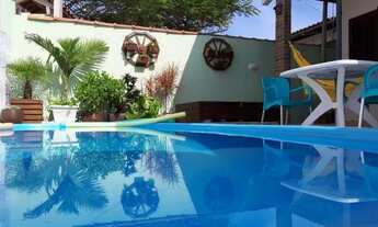 Imagem 2: Casa com Piscina em Matinhos