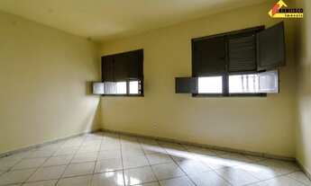 Imagem 2: Casa para aluguel, 3 quartos, 1 vaga, Porto Velho - Divinópolis/MG