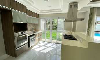 Imagem 3: Alto Padrão no Villa Branca 1 - COM PISCINA - Cozinha Americana e 4 Dormitórios