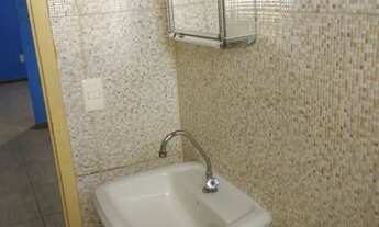 Imagem 6: Barracão de aluguel no ribeiro de Abreu