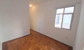 Imagem 3: Quarto e sala em Cpacabana