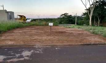 Imagem 3: Terreno de 09 metros de frente por 20 metros de lado