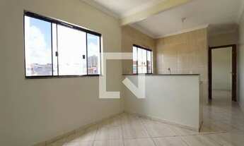 Imagem 2: Abaixou o preço!! Alugo apartamento de 1 quarto, sala, cozinha e banheiro