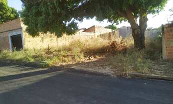 Imagem 3: Vende-se lote no Jardim Aureny 3