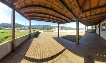 Imagem 5: Casa com amplo terreno