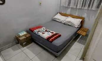 Imagem 4: Casa 1 dormitório com coz conjugada com sala