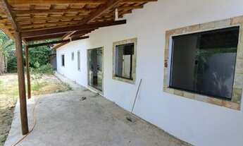 Imagem: Aluga-se Casa com espaço aberto e muro